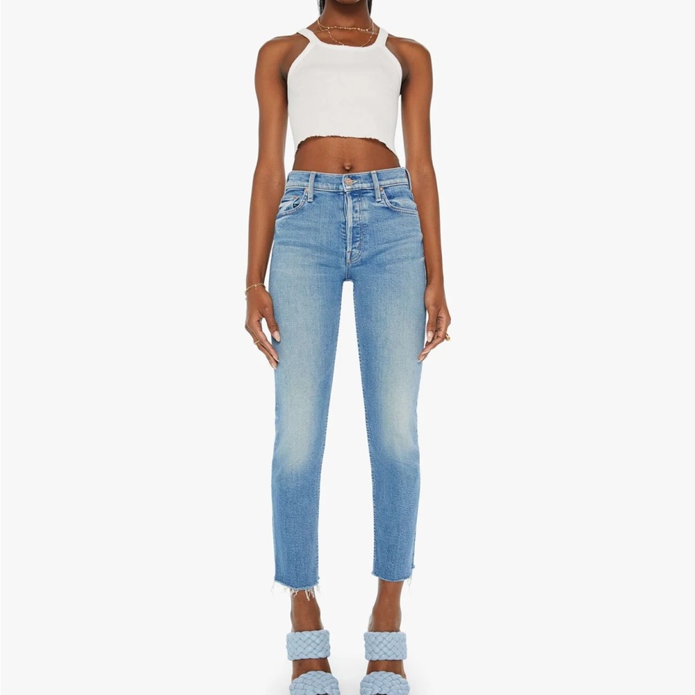 MOTHER Tomcat Fray Ankle Jeans